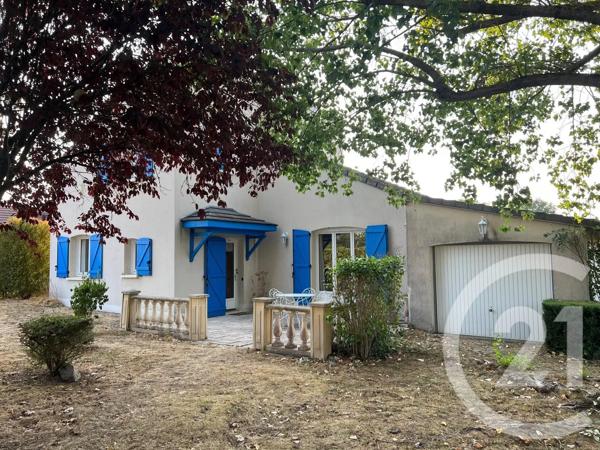Maison à vendre  5 pièces - 138 m 2   PREMILHAT  - 03