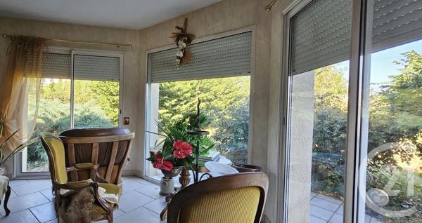 Maison à vendre  5 pièces - 138 m 2   PREMILHAT  - 03