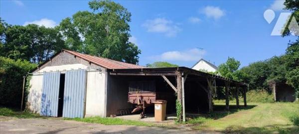  Proche bourg et commodités, et à 10mns de REDON, pavillon néo breton, indépendant sur sous sol...