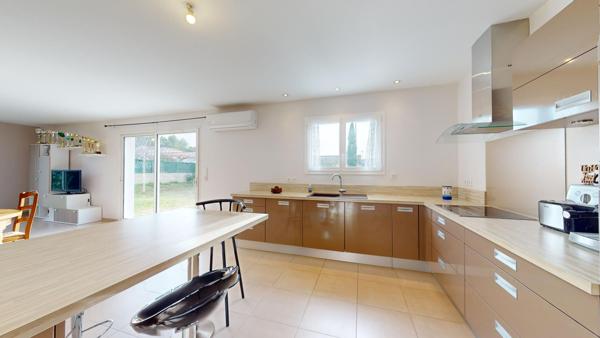 LIMOUX MAISON RECENTE AVEC PISCINE