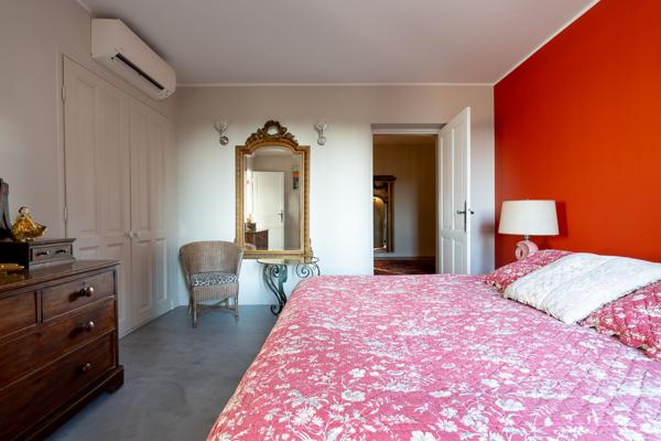 Visan (84820) Demeure exceptionnelle au coeur d'un village pittoresque du Vaucluse