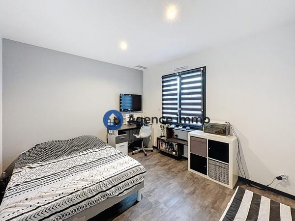 À vendre - Villa, 6 pièces située à Monts (37260)