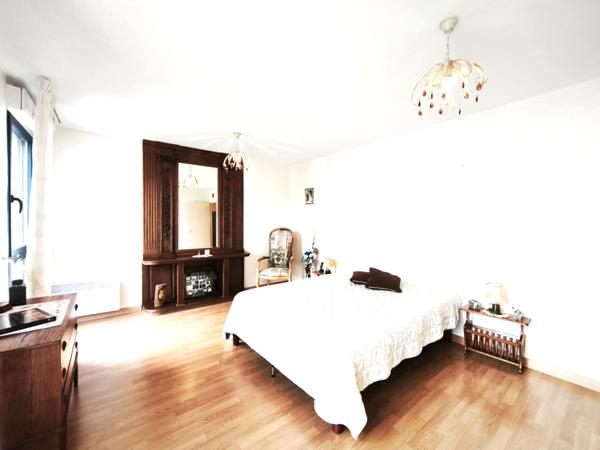 Troyes (10000) Grand appartement avec balcon