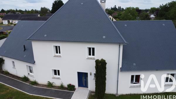 Maison à vendre 7 pièces 223 m² Romorantin-Lanthenay