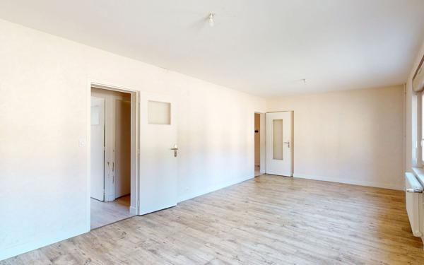 Appartement à louer    5 pièces • 111,70 m2 Savonnières-devant-Bar