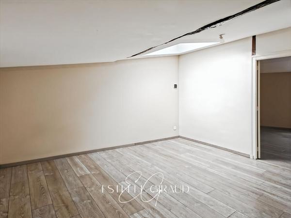 Maison de  village rénovée, lumineuse,  4 chambres