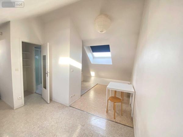 Appartement à louer à Reims dans la Marne (51100), ref : 51082-L1038   
Centre et Grand Centre