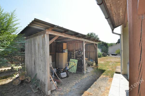 Maison familiale idéalement située, proche de toutes les commodités