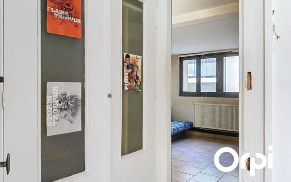 Immeuble à vendre    6 pièces • 104,08 m2 Commentry