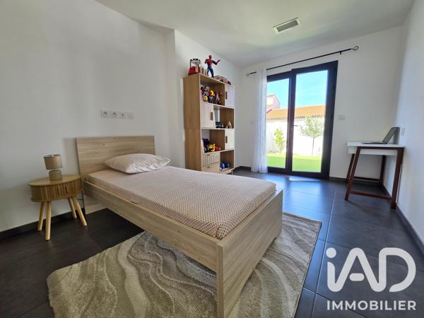 Maison à vendre 6 pièces 146 m² Saleilles