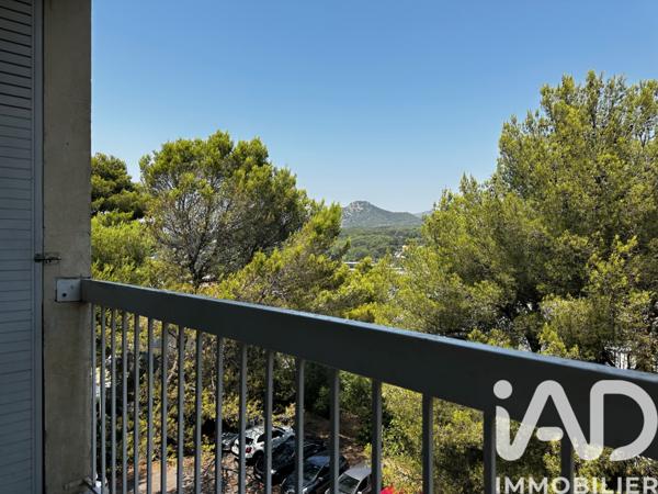Appartement à vendre 5 pièces 98 m² Aubagne
