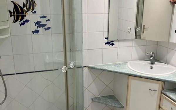 Appartement à vendre    3 pièces • 84 m2 Toulon