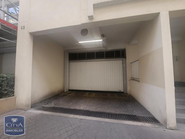 Location parking Paris 15e Arrondissement (75015)