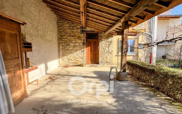 Maison à vendre    6 pièces •  Lezoux