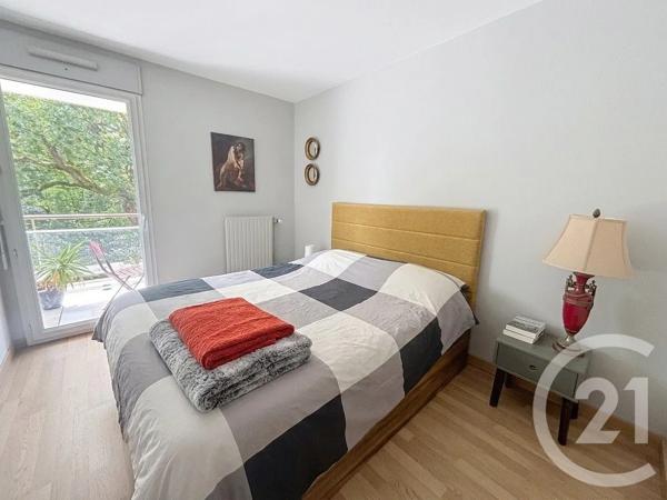 Appartement T3 à vendre  3 pièces - 64,43 m 2   RENNES  - 35