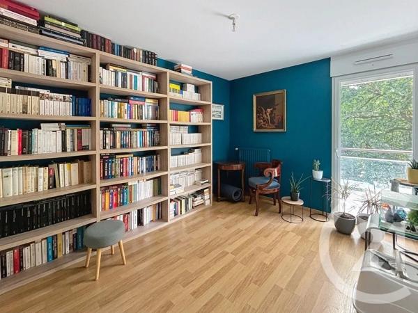 Appartement T3 à vendre  3 pièces - 64,43 m 2   RENNES  - 35