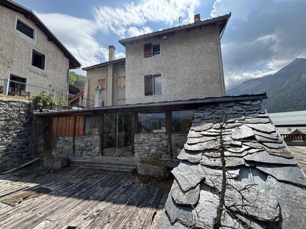 Immeuble à vendre à Peisey-Nancroix (73210) - Savoie