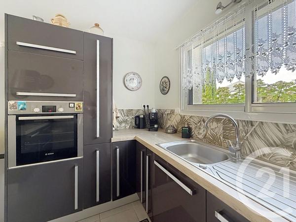 Maison à vendre  5 pièces - 118,97 m 2   PLOEREN  - 56