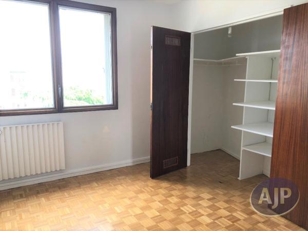 Location appartement Nanterre : 1 939 € - AJP Immobilière Passy Paris 16