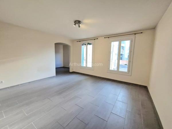 Location                                                      Appartement
                        
                     4 pièces                      106 m2                     à Draguignan