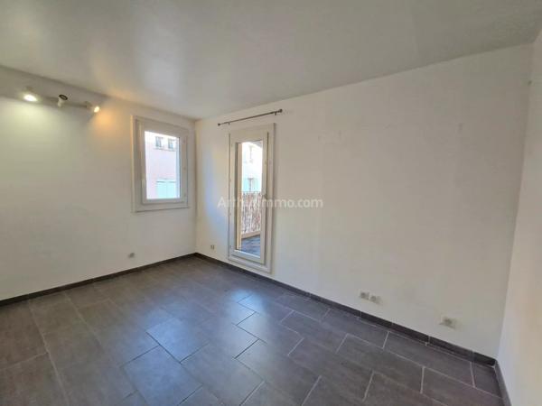 Location                                                      Appartement
                        
                     4 pièces                      106 m2                     à Draguignan