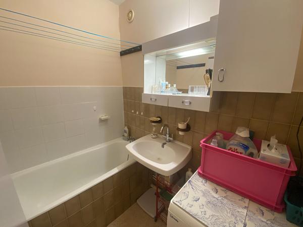 Appartement Dijon 4 pièce(s) 77m2 + loggias + 2 caves +place de parking