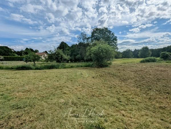 ARBUSIGNY - Terrain constructible 847 m² dans un environnement recherché