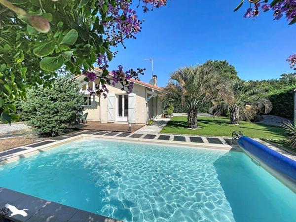 Maison 355 000 € Azur 4 p 83 m² DPE D