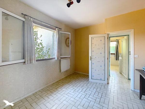 Maison 355 000 € Azur 4 p 83 m² DPE D