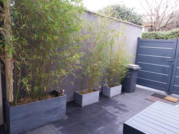 Villa avec terrasse
