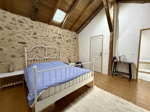 Maison à vendre à Rochechouart (87600) - Haute-Vienne