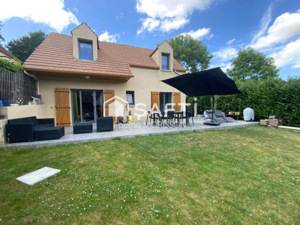 Maison edifiée sur un terrain 600m²