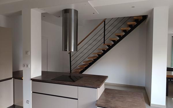 Maison à vendre    5 pièces •  La Chaussée-Saint-Victor