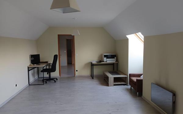 Maison à vendre    5 pièces •  La Chaussée-Saint-Victor