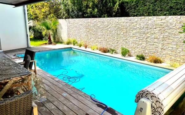 Maison à vendre    5 pièces •  La Chaussée-Saint-Victor