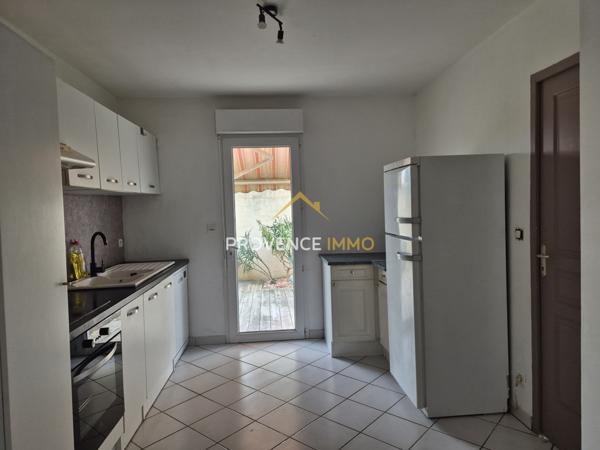 Carpentras (84200) APPARTEMENT COMME UNE MAISON !