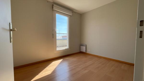 A LOUER - Appartement vide 3 pièces à La Rochelle Ville en Bois