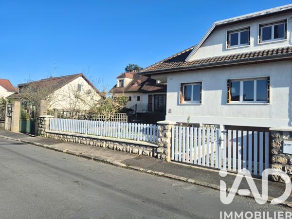 Maison à vendre 8 pièces 150 m² Sainte-Geneviève-des-Bois