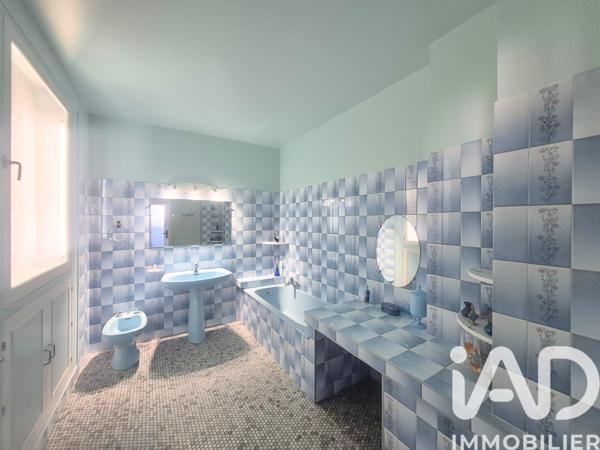 Maison à vendre 8 pièces 150 m² Sainte-Geneviève-des-Bois