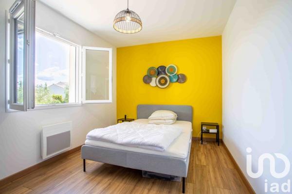 Maison 4 pièces de 95 m² à Castillon-du-Gard (30210)