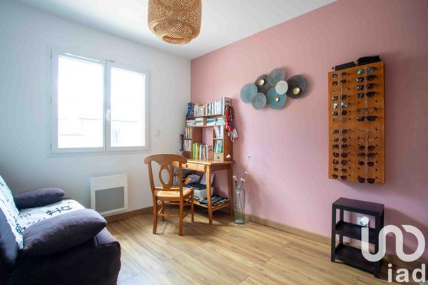 Maison 4 pièces de 95 m² à Castillon-du-Gard (30210)