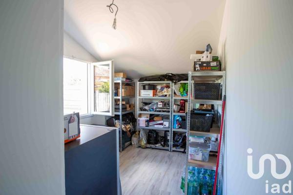 Maison 4 pièces de 95 m² à Castillon-du-Gard (30210)