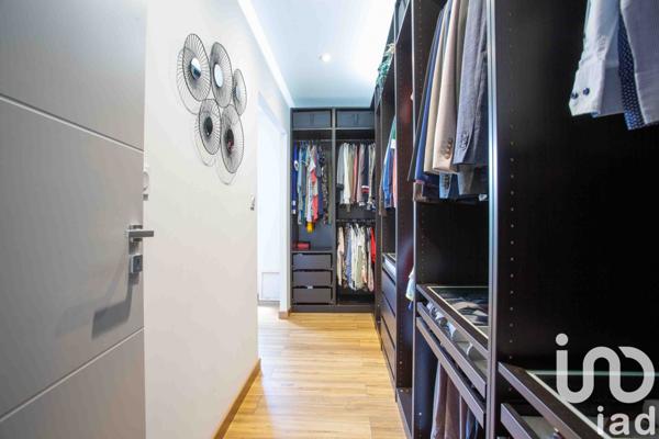 Maison 4 pièces de 95 m² à Castillon-du-Gard (30210)