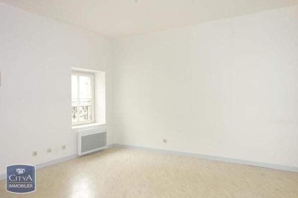 Appartement à louer 5 pièces 133.7m²