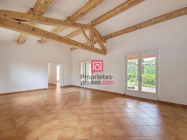 Villa Roquebrune Sur Argens 5 pièces 140m2 sur 4000m2 de terrain. EXTENSION ET PISCINE POSSIBLE