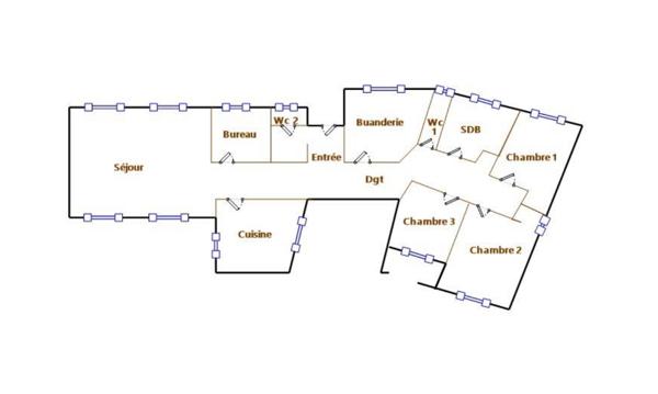 Villa Roquebrune Sur Argens 5 pièces 140m2 sur 4000m2 de terrain. EXTENSION ET PISCINE POSSIBLE