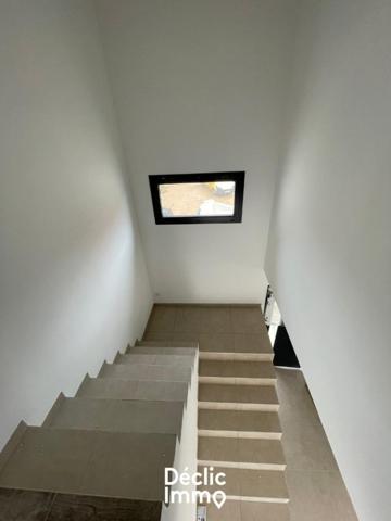 Vente maison Vergeze, 105m² 5 pièces 399 000€ avec piscine