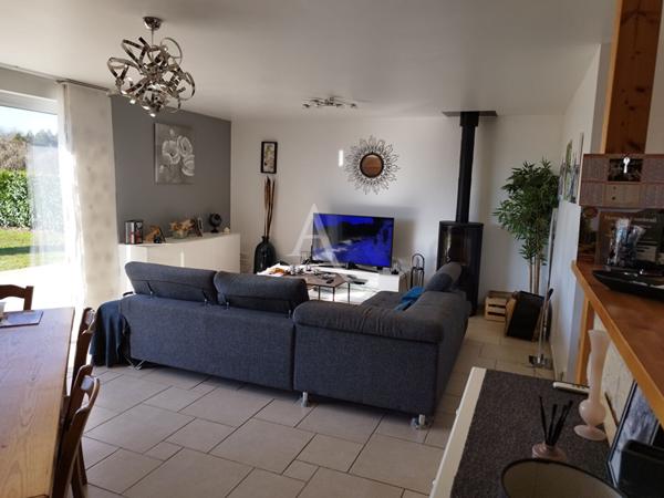 Maison Champagnolles 6 pièce(s)