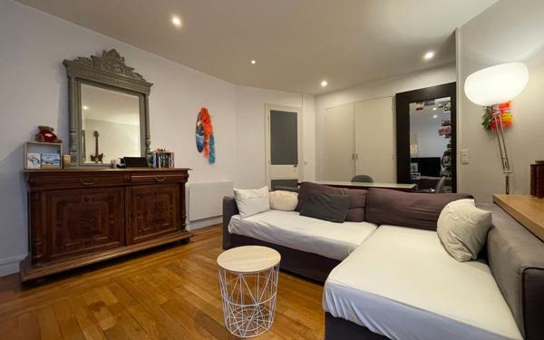 Appartement à vendre    3 pièces • 53,61 m2 Paris 13