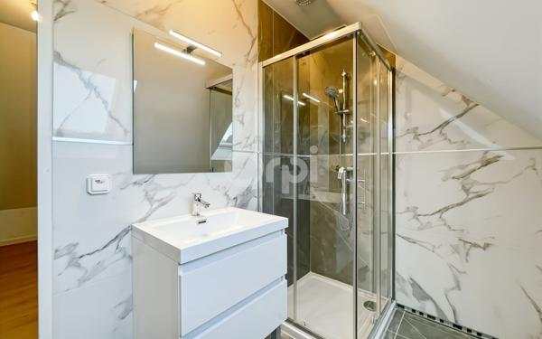 Maison à vendre    5 pièces • 87,42 m2 Conches-en-Ouche